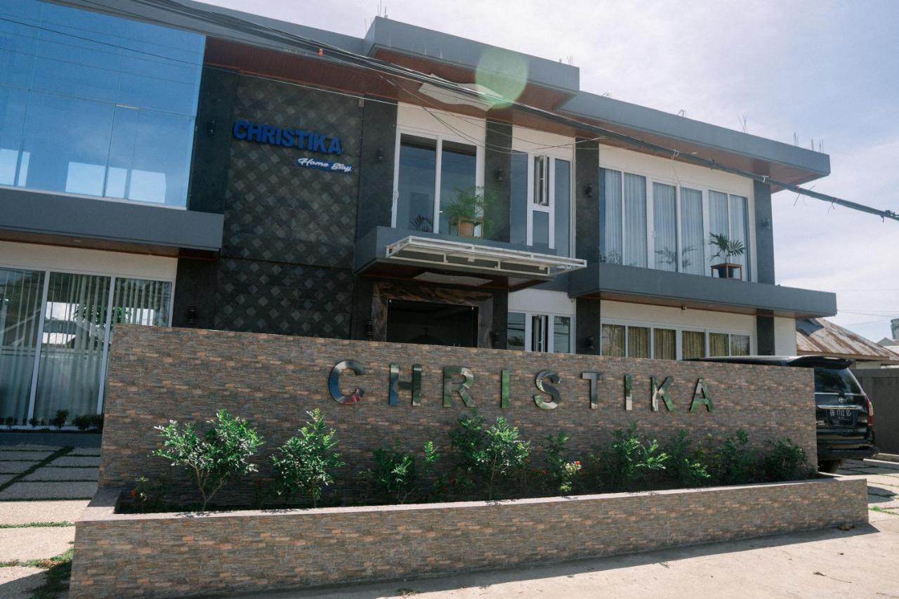 Christika Homestay Labuan Bajo Extérieur photo
