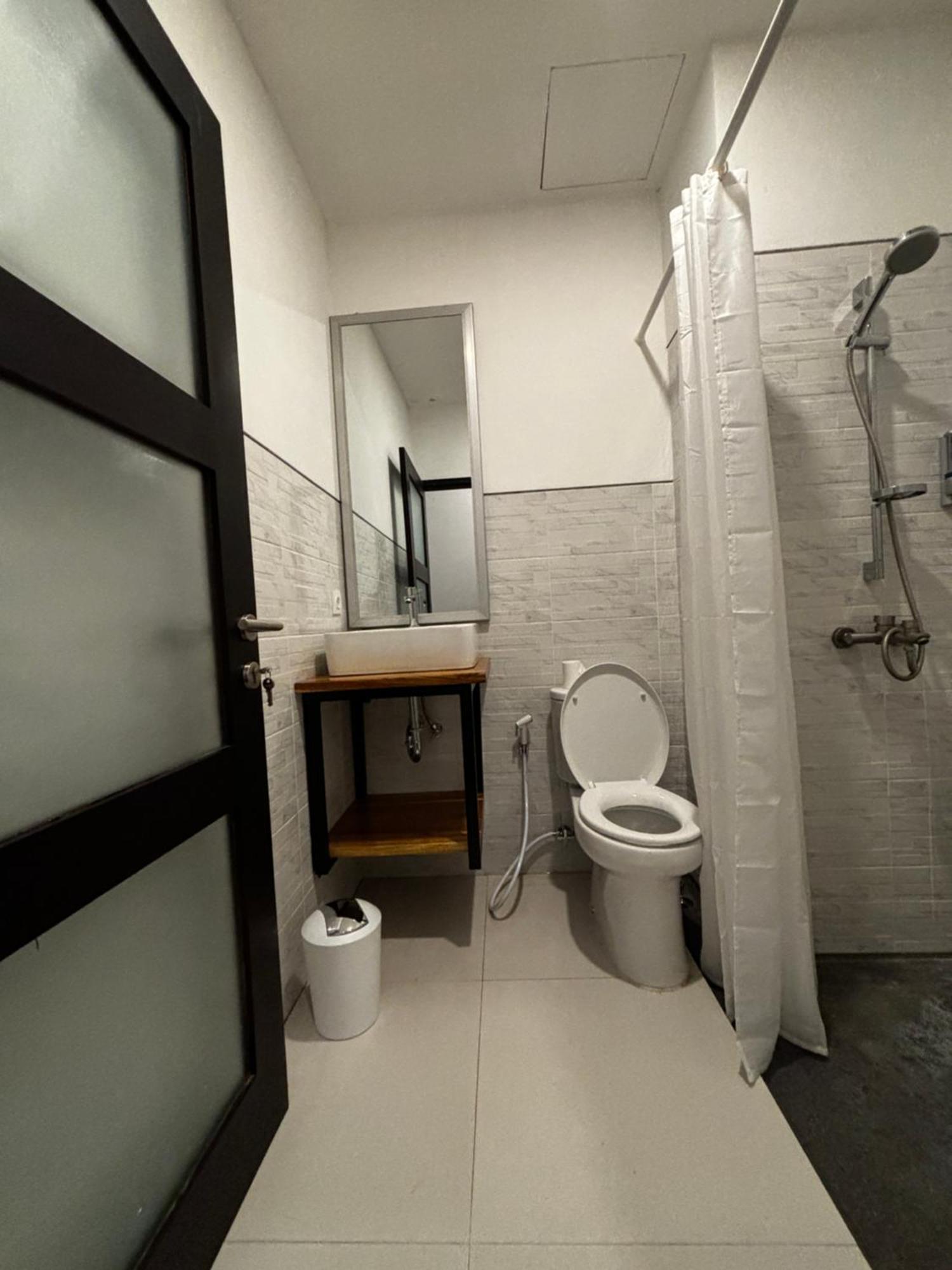 Christika Homestay Labuan Bajo Extérieur photo